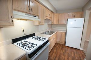 featured image of 1312 W 8th St