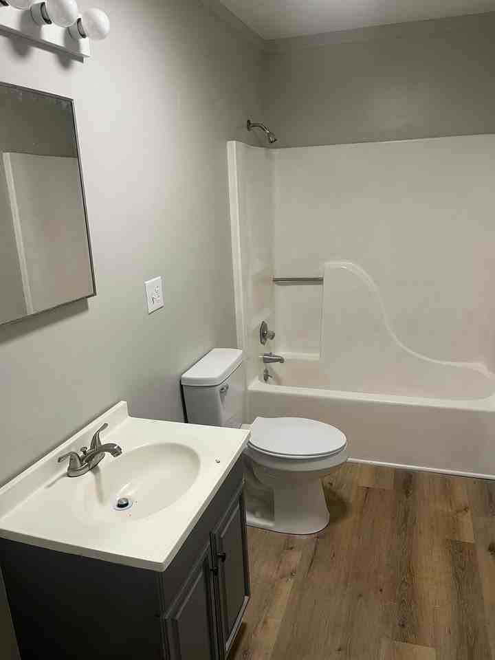 230 Ne 85th Rd #2 - Photo 6 of 13