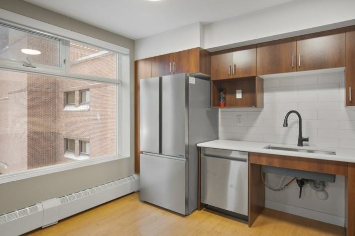 Wheelchair Accessible Units with Elevator in Downtown Red Deer. - Photo 2 of 14