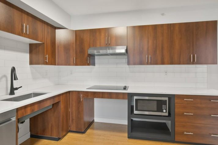 Wheelchair Accessible Units with Elevator in Downtown Red Deer. - Photo 3 of 14