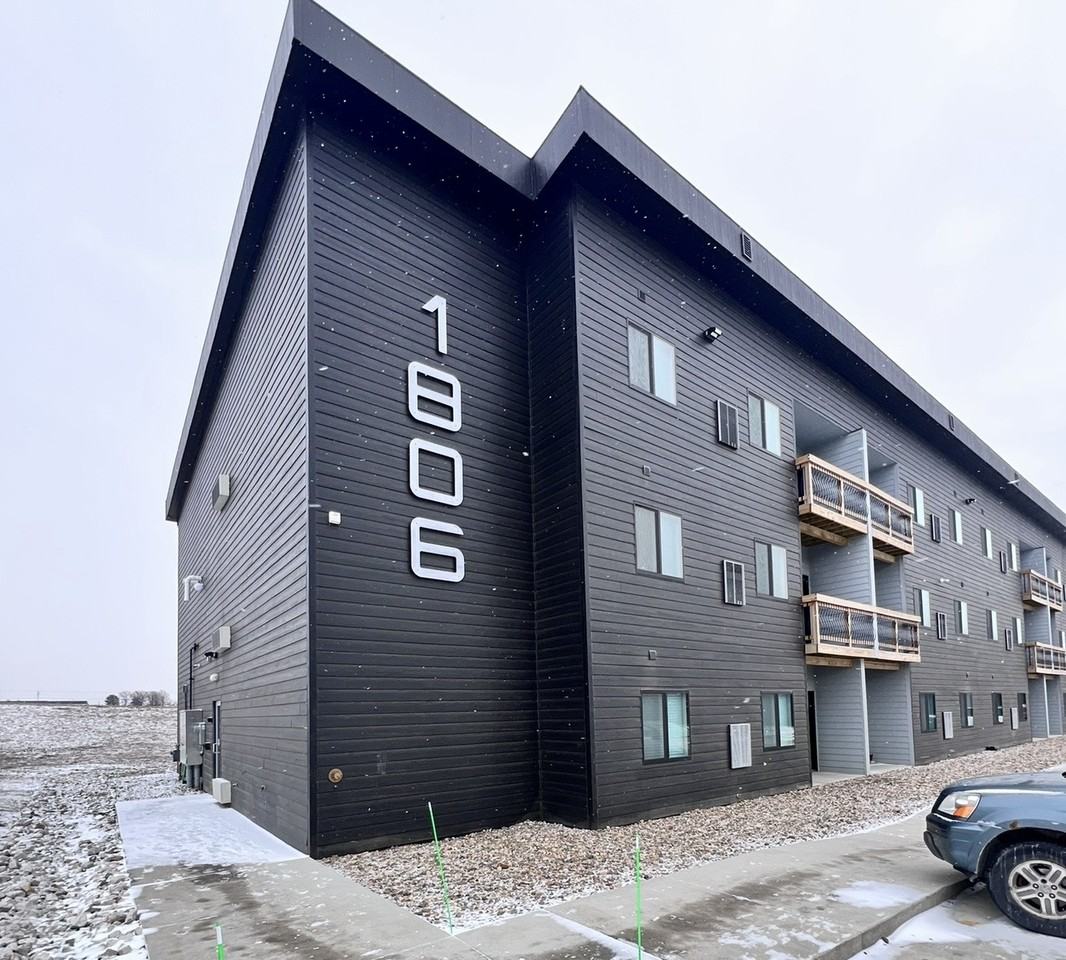 1808 S 7th AvenueUnit 99 - Photo 6 of 11