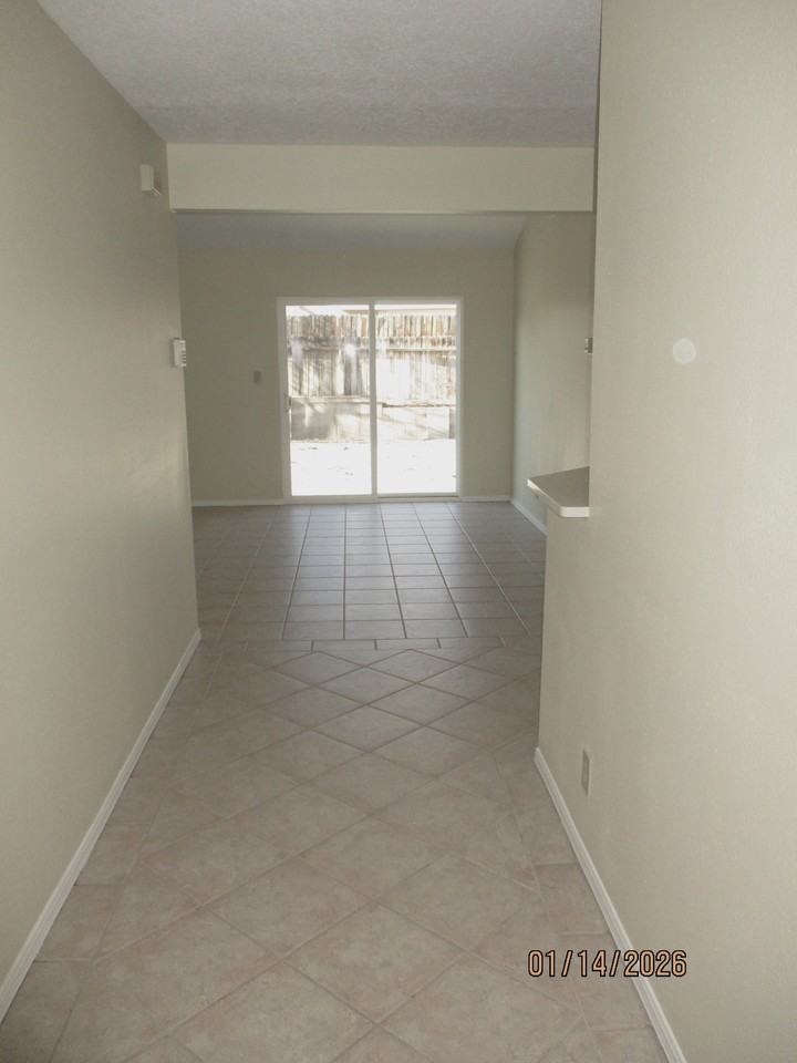 1409 Alder Dr Ne #1 - Photo 7 of 50