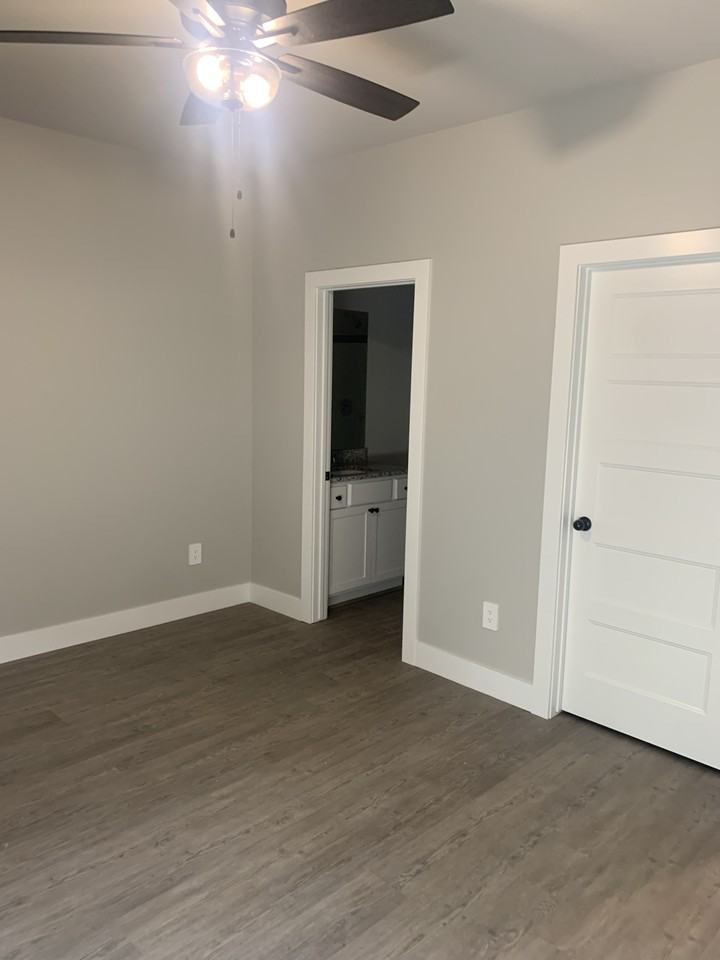 13640 W Hunters View St #1 - Photo 7 of 9