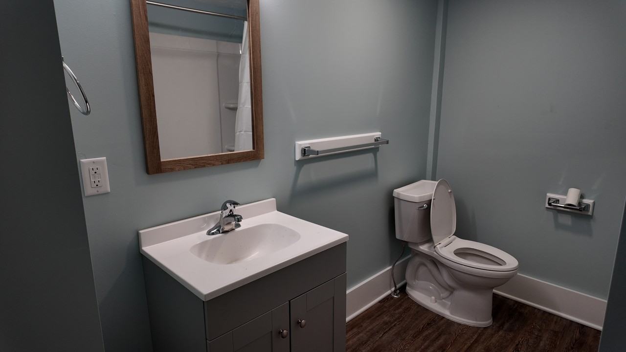 422 Downing Pl #1 - Photo 6 of 10