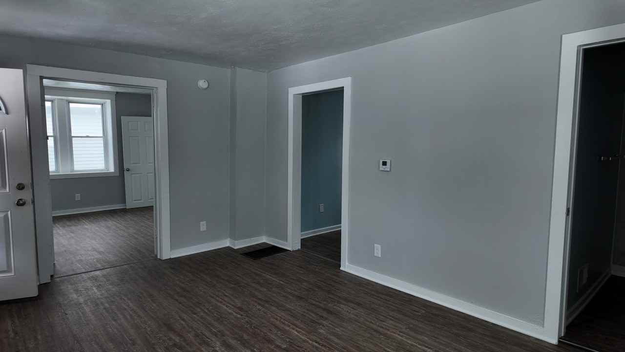 526 Gridley Ave #1 - Photo 6 of 7