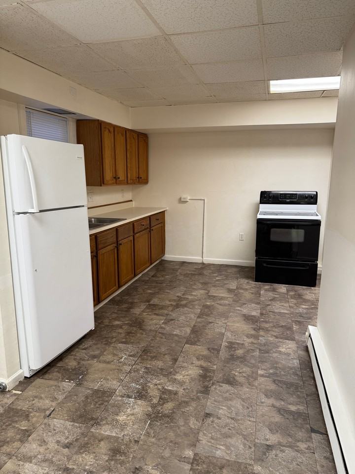 2004 Kensington St #1 - Photo 6 of 24