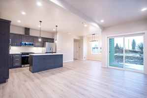 featured image of 8146 W Boekel Rd #1