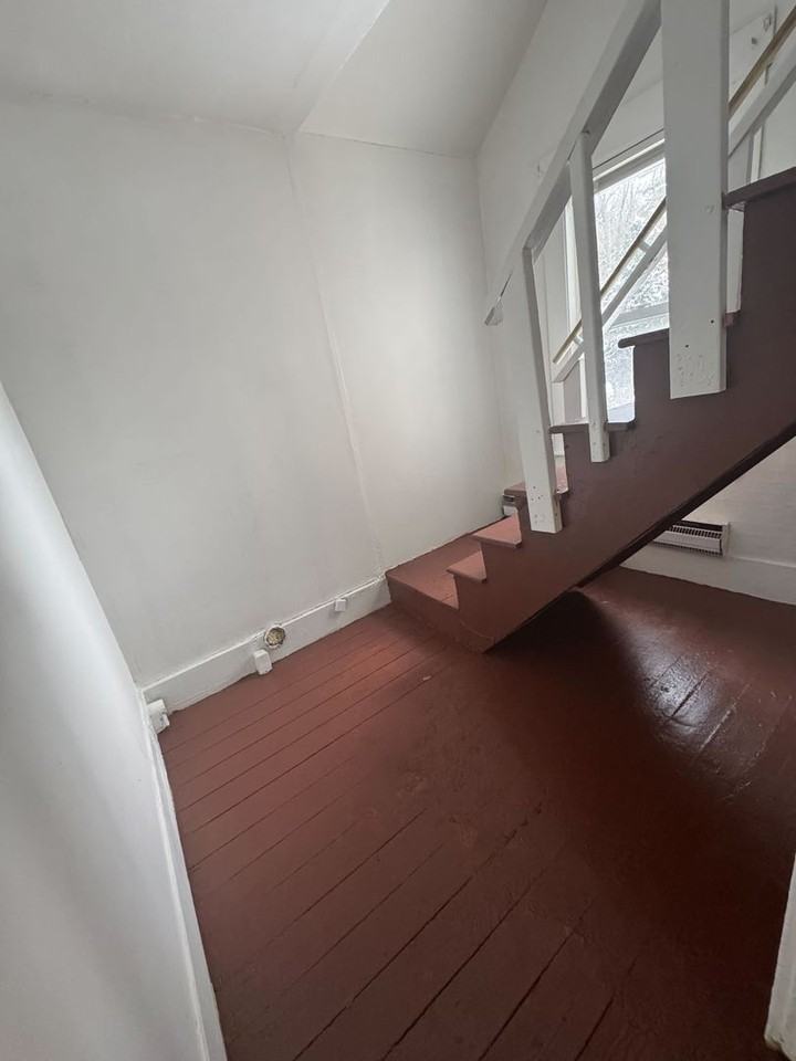 6 Reservoir Rd - Photo 5 of 17