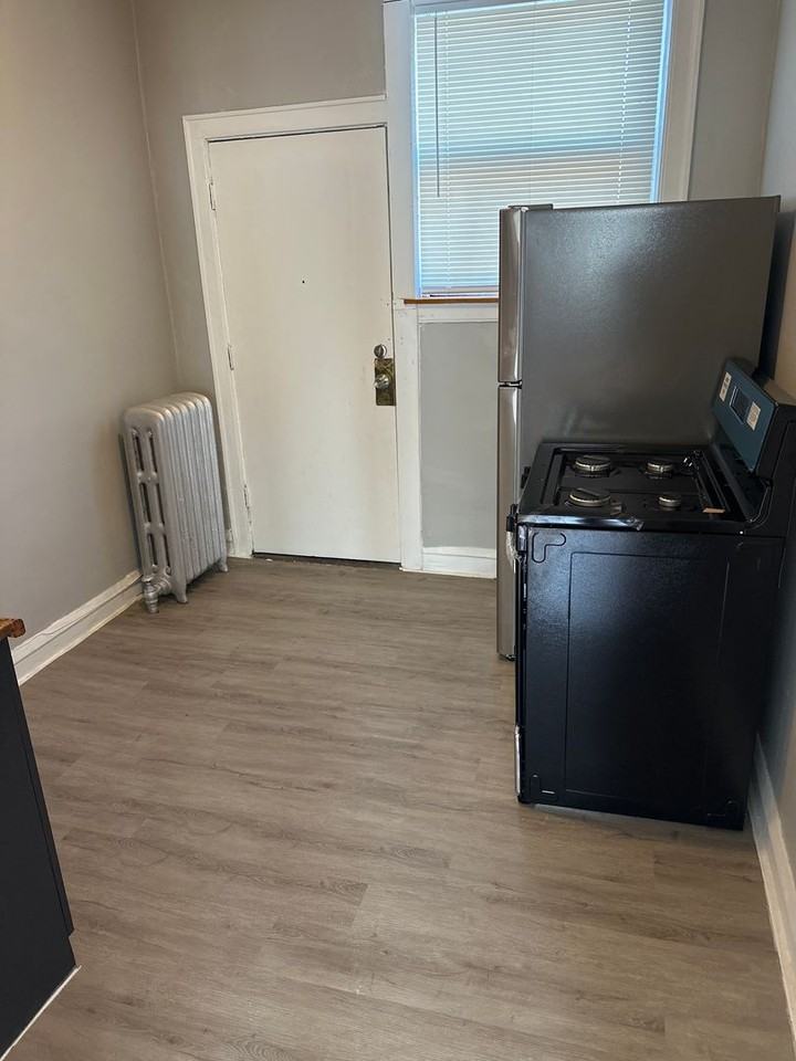 7953-59 S Saint Lawrence Ave - Photo 4 of 6