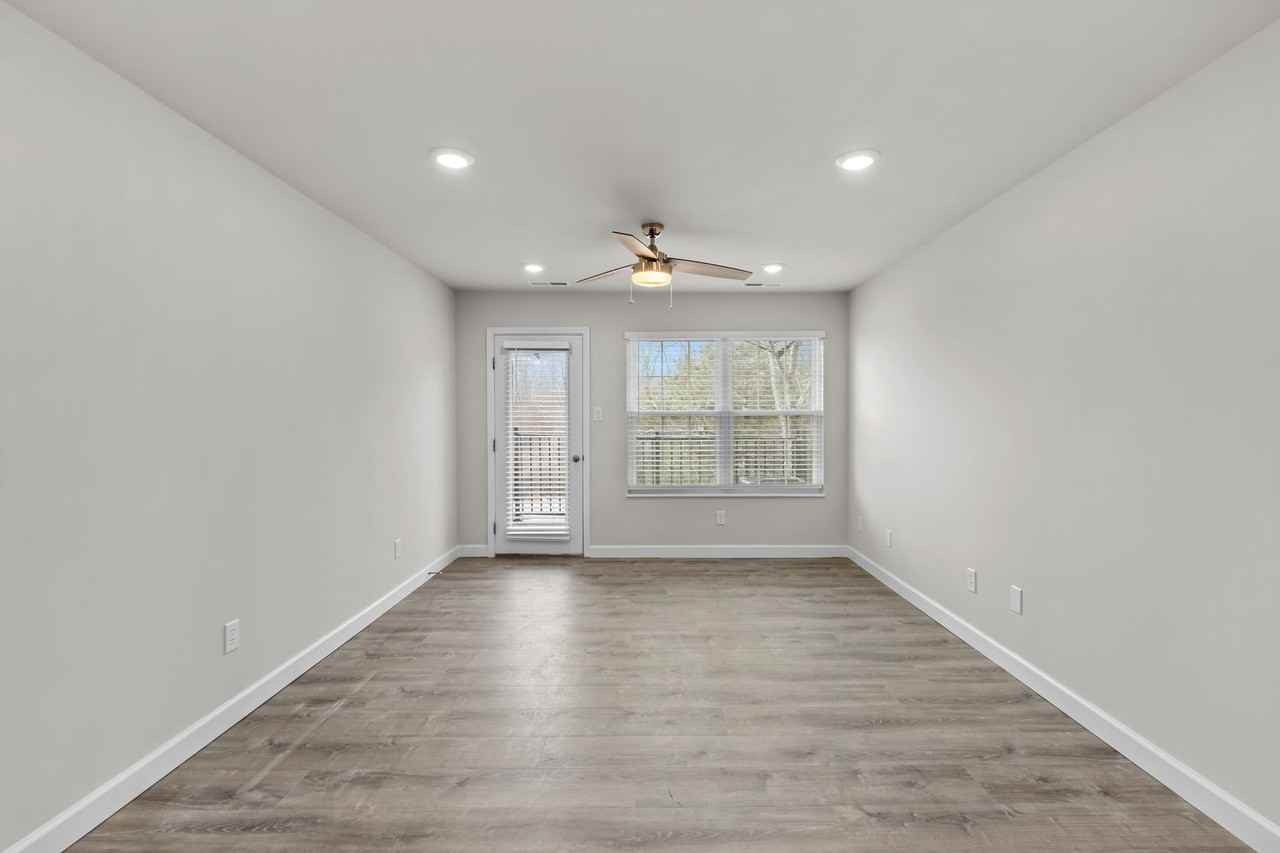 Sherman Square Apartments - Photo 7 of 50