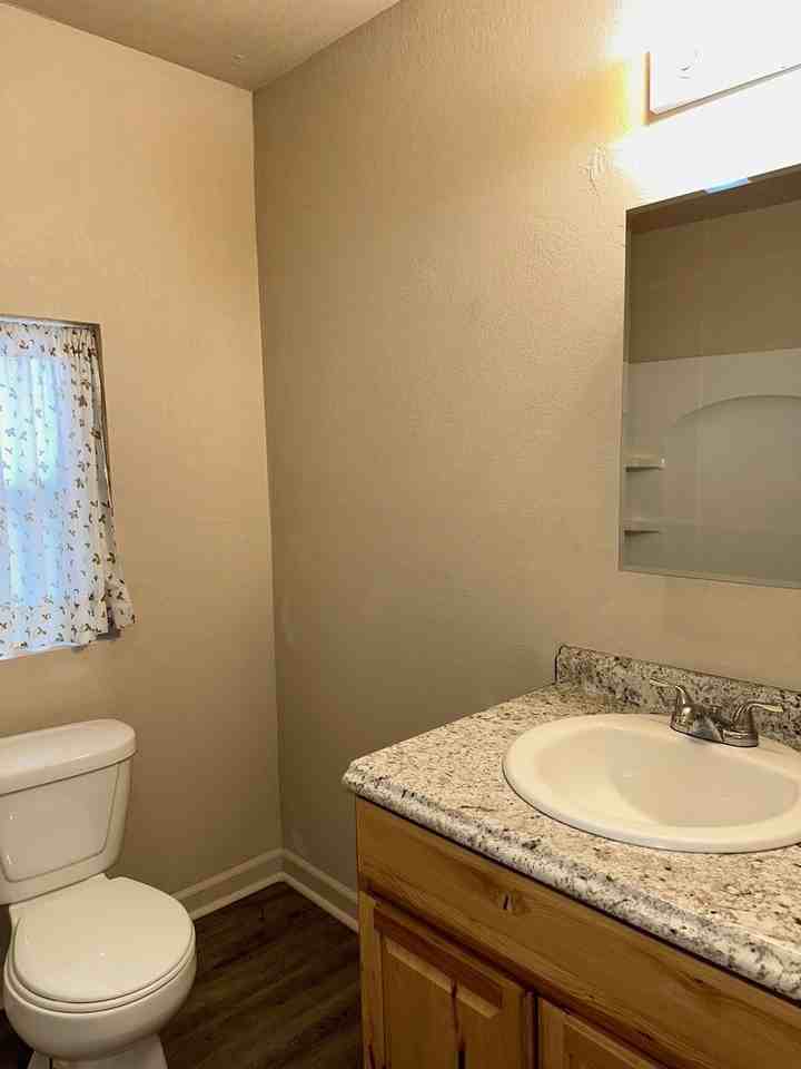 1501 N Jackson St #1 - Photo 7 of 13