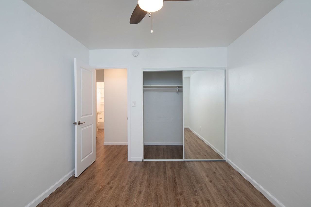 Catalina Pacific Apartments - Photo 5 of 36