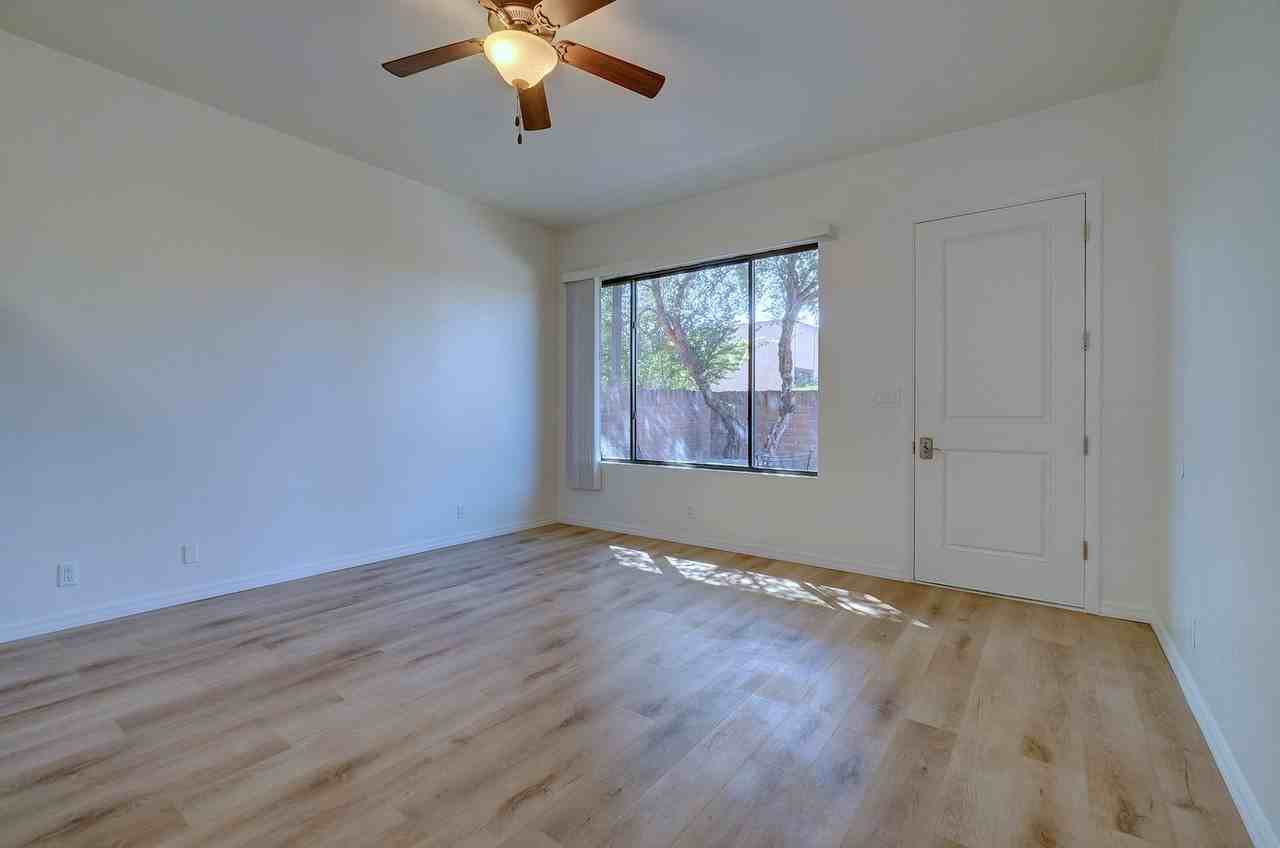 Riverside Suites - Photo 6 of 46