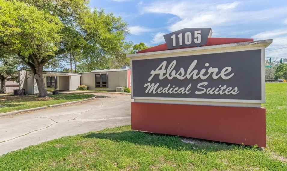 1105 S College Rd #D - Photo 2 of 22