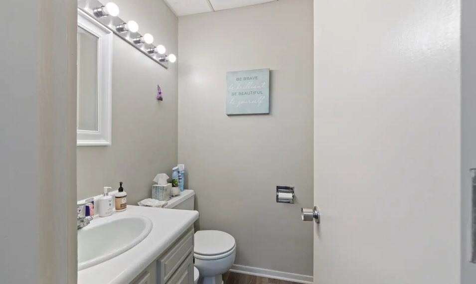 1105 S College Rd #D - Photo 6 of 22