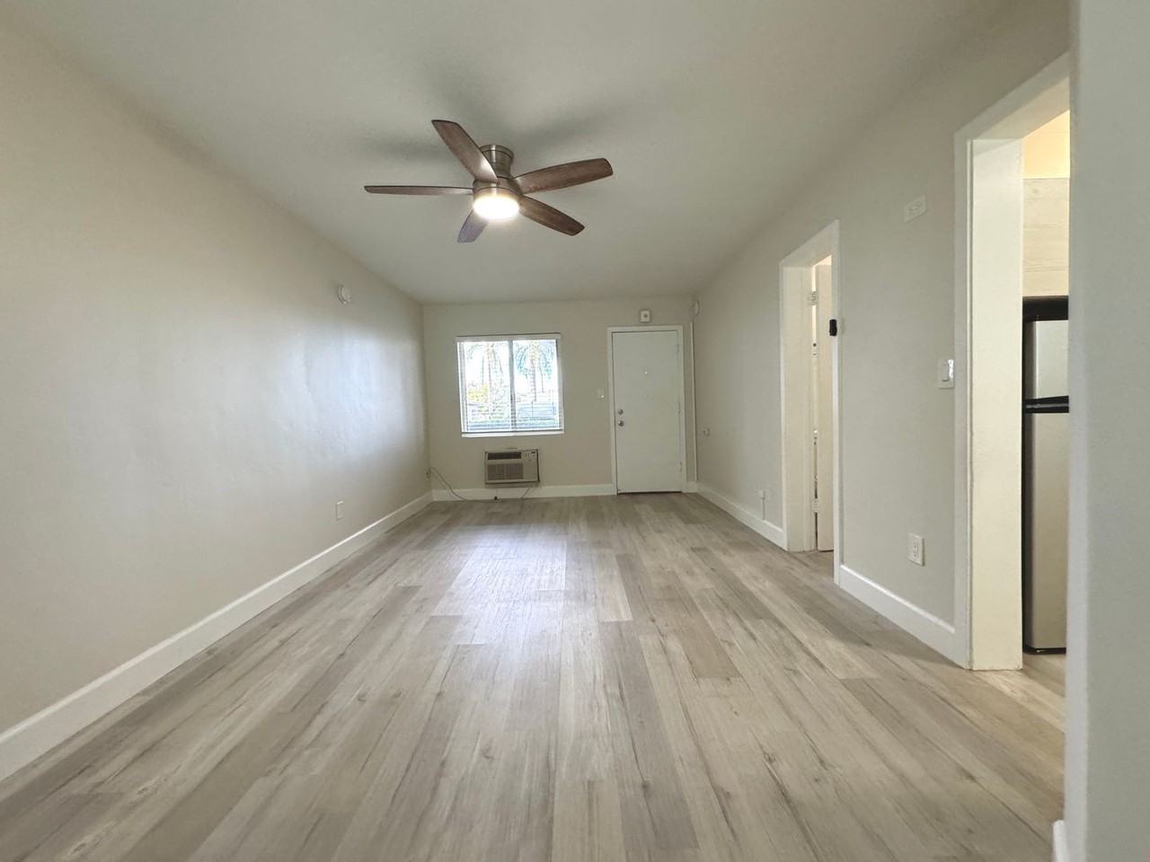 1141 Silverado St #114 - Photo 6 of 20