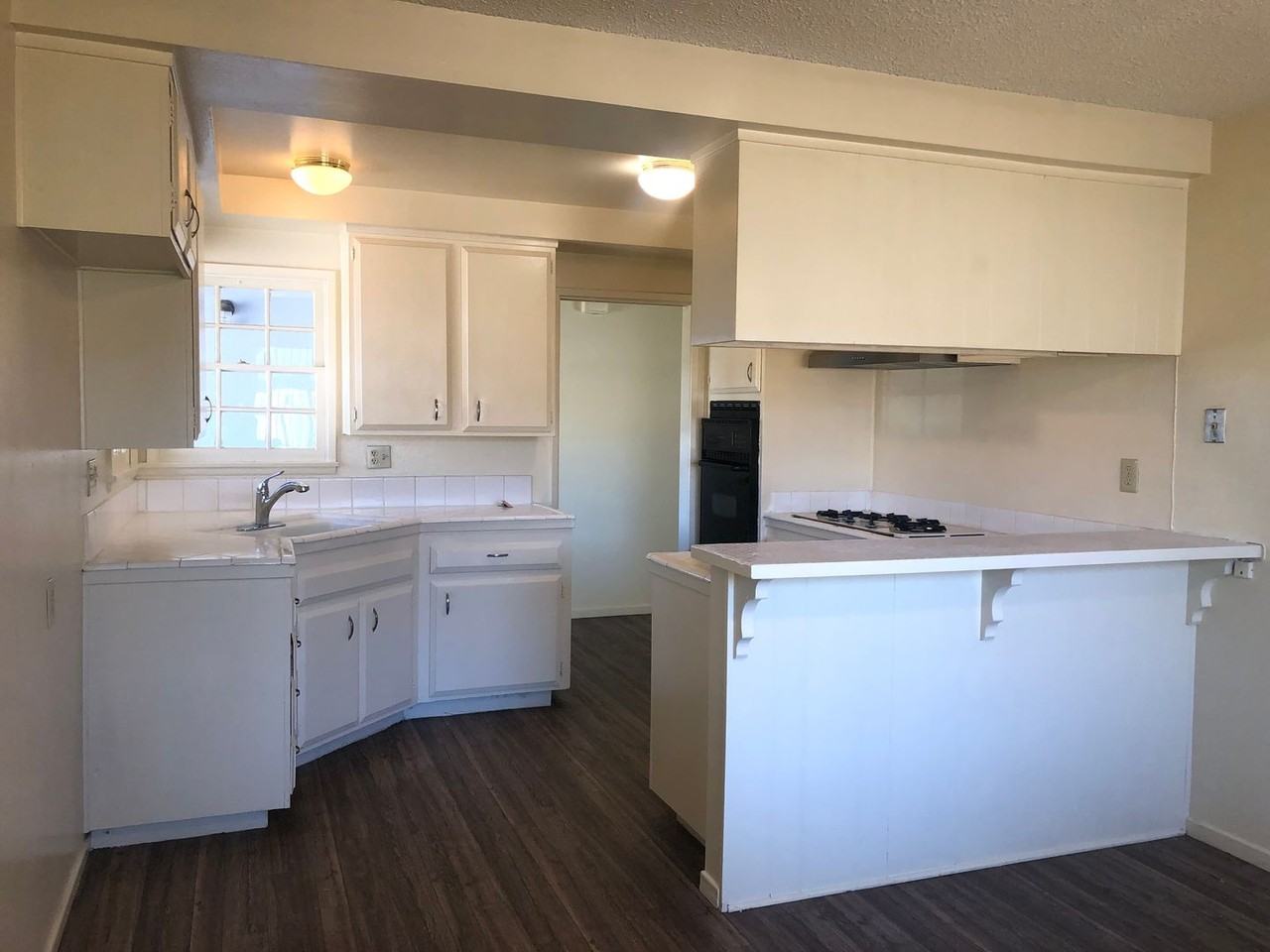 3906 Rigel Ave - Photo 2 of 11