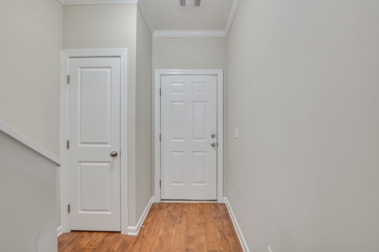 Adderman Pointe Townhomes - Photo 3 of 30