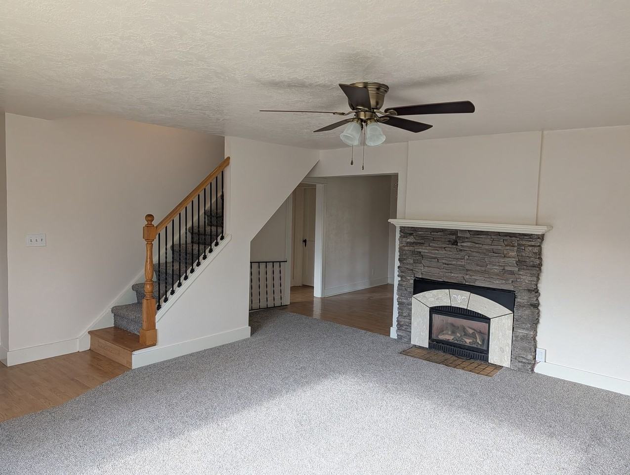 123 Nw 9th St - Photo 2 of 12