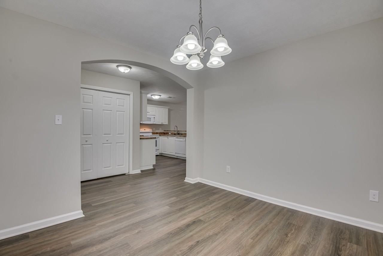 Grovetown Crossing - Photo 6 of 32