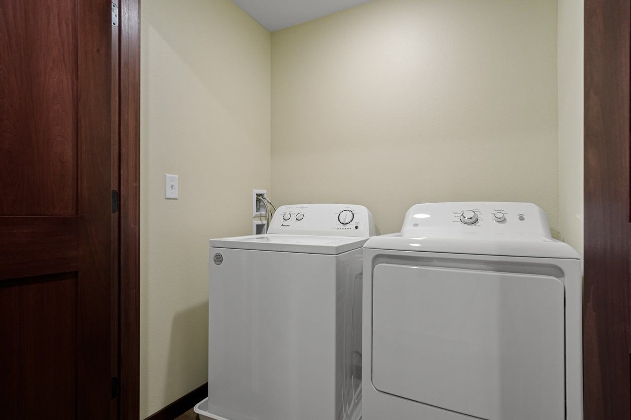 902 Menomonie St, Eau Claire, WI, USA - 4 #4 - Photo 6 of 15