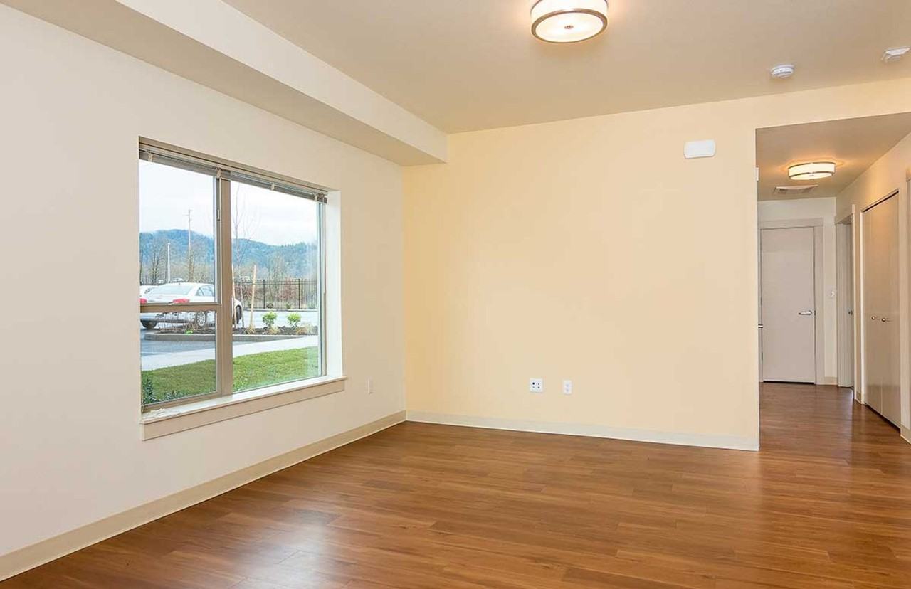 Stone Bridge - Photo 6 of 45