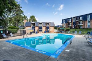 featured image of 10 Rambling Ln