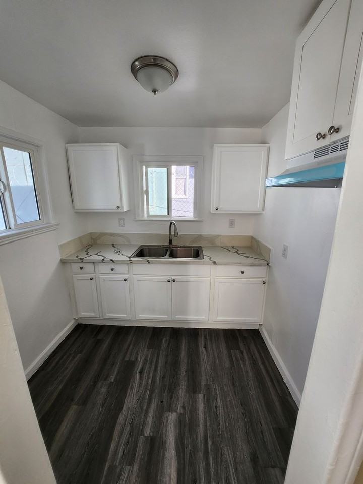 Inglewood Village - Photo 3 of 16