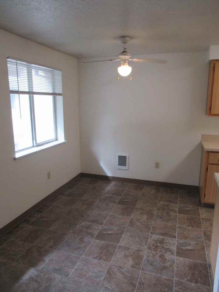 4295 Tiffany Pl Ne - Photo 2 of 12
