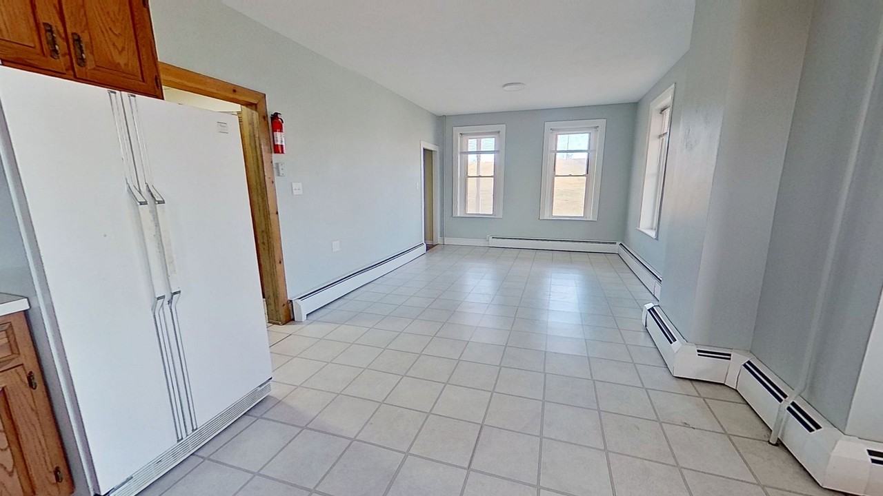 4676 Shaffers Church Rd - Photo 7 of 22