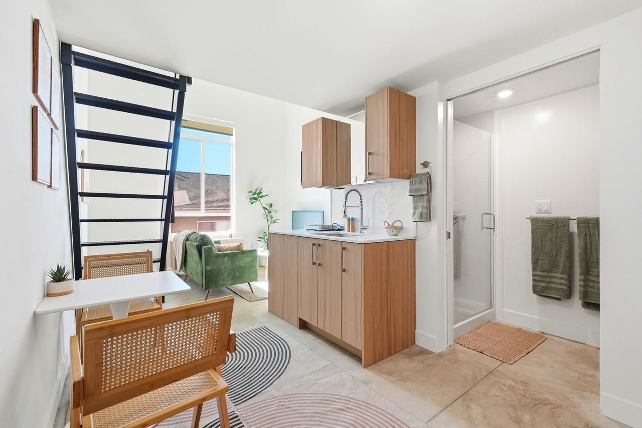 Coral Designer Studio Community Living - Photo 4 of 50