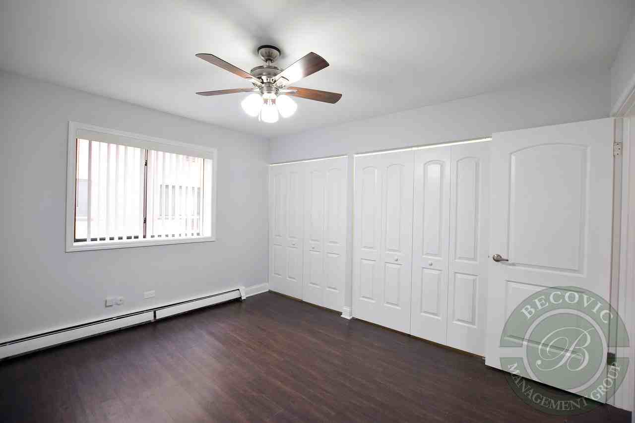 A Stone Beauty in Edgewater! - Photo 6 of 18