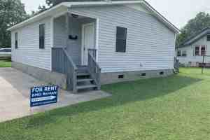 featured image of 909 Chesson St