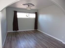 featured image of 816 E North Ave