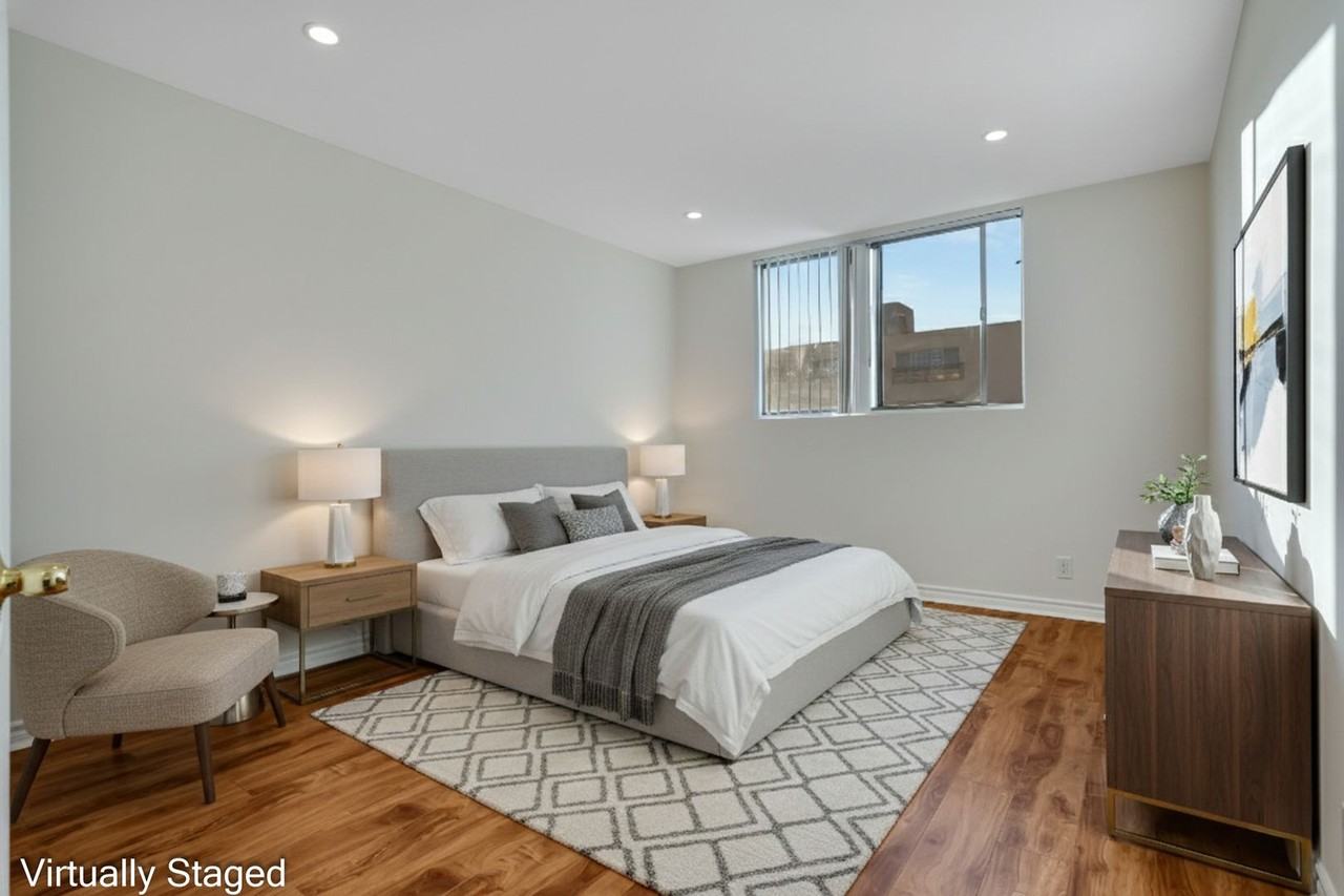 432 N Palm Dr - Photo 2 of 46