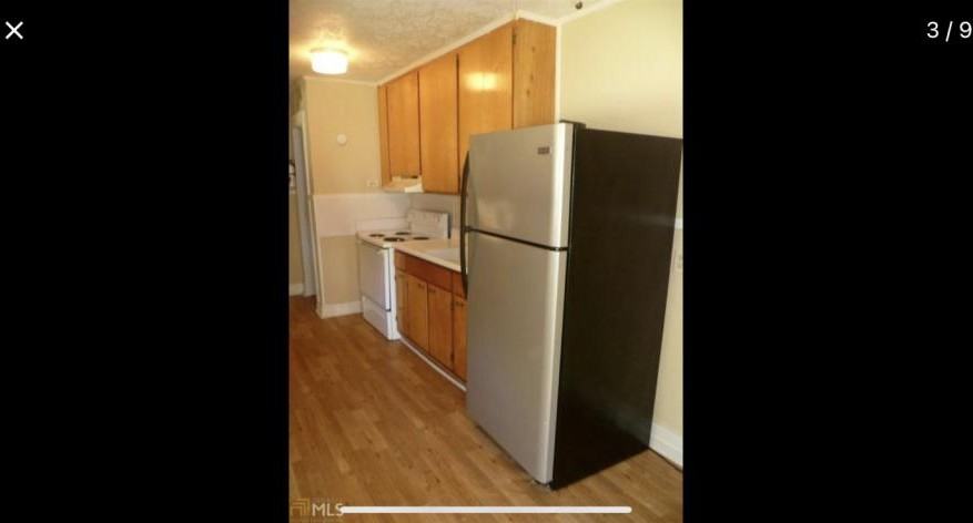 1400 N Clark St - Photo 3 of 8