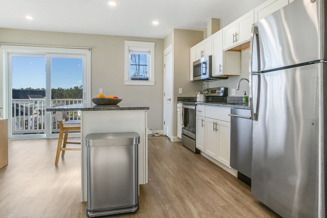 North Village Apartments - Photo 3 of 22