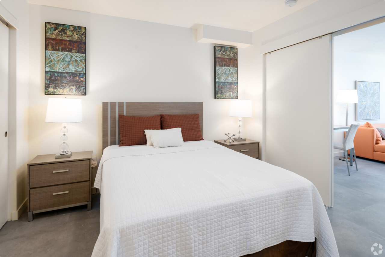 Bell View Apartments – Modern Living in North Capitol Hill - Photo 5 of 32