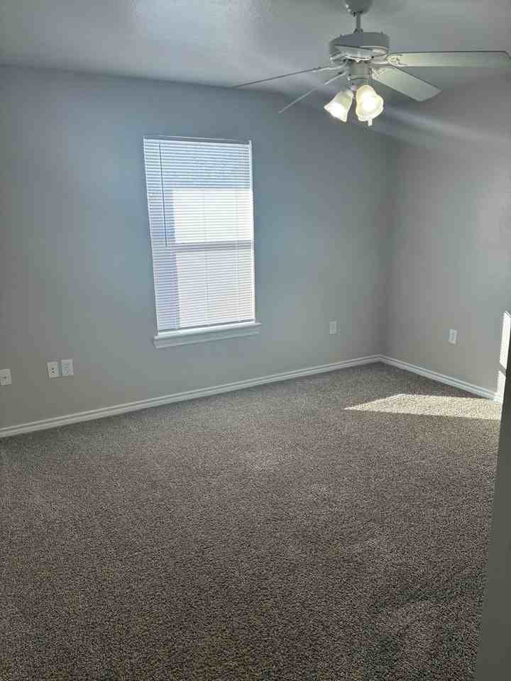 Dimora Village (DV Loc, LLC) - Photo 6 of 31