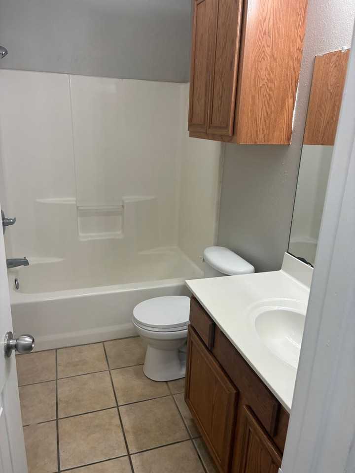 Dimora Village (DV Loc, LLC) - Photo 7 of 31