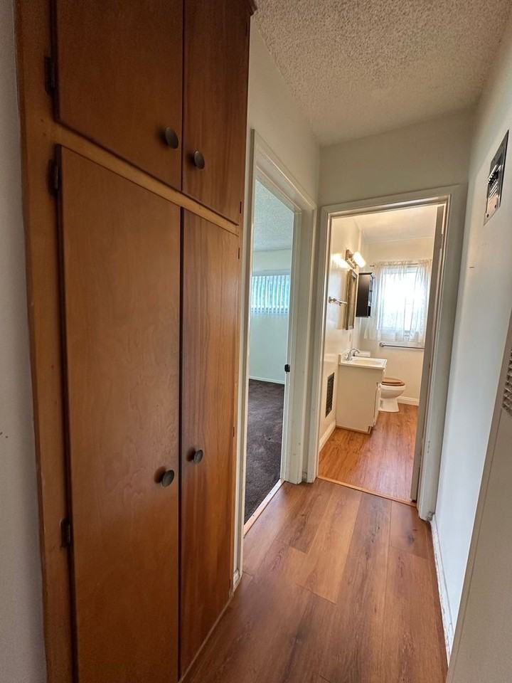 321-325 Calle Miramar - Photo 5 of 11