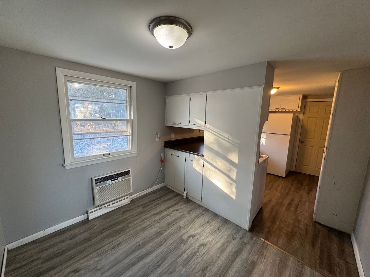 2316 11th St - Photo 6 of 9