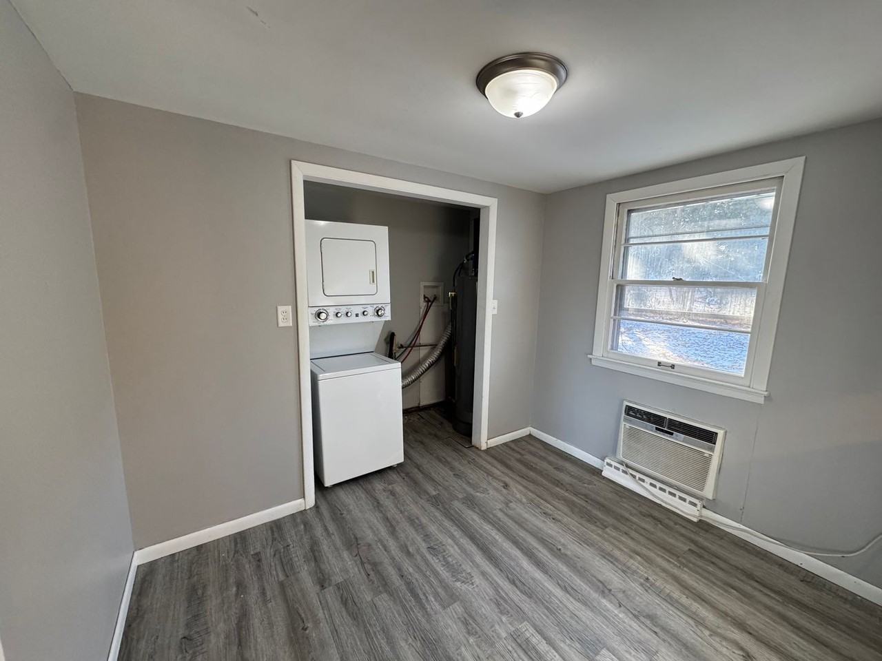 2316 11th St - Photo 7 of 9