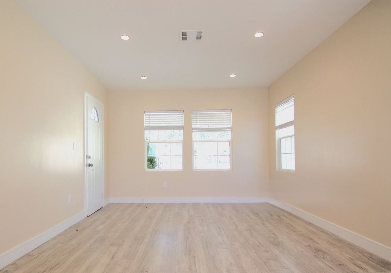 14436 Carlsbad St - Photo 2 of 14