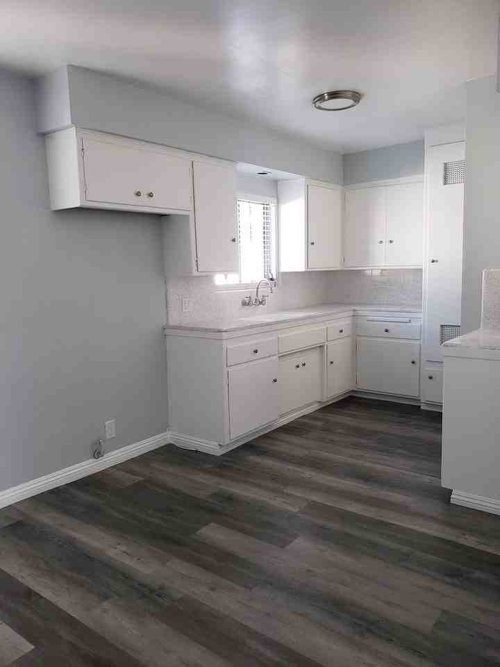 3384-3386 Martin Luther King Jr Blvd - Photo 2 of 7