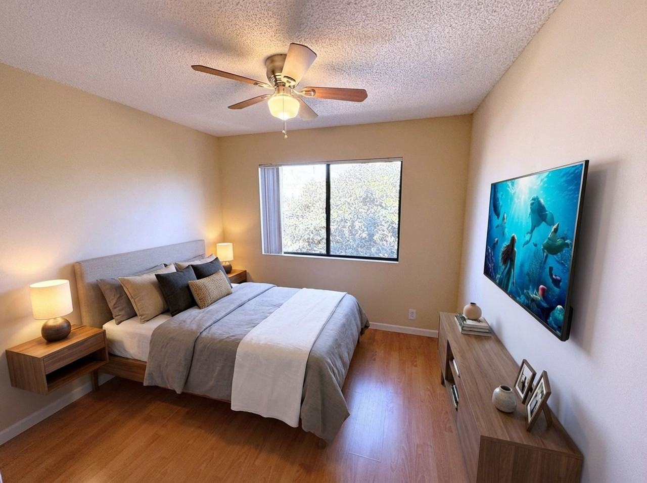 4436 Franklin Ave. Los Angeles, CA 90027 - Photo 5 of 14