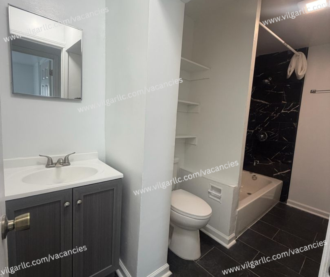 3808 Alabama St - Photo 6 of 15