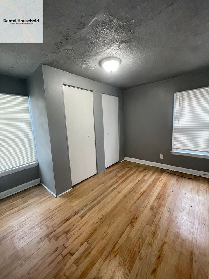 15719 Marlowe St - Photo 6 of 19