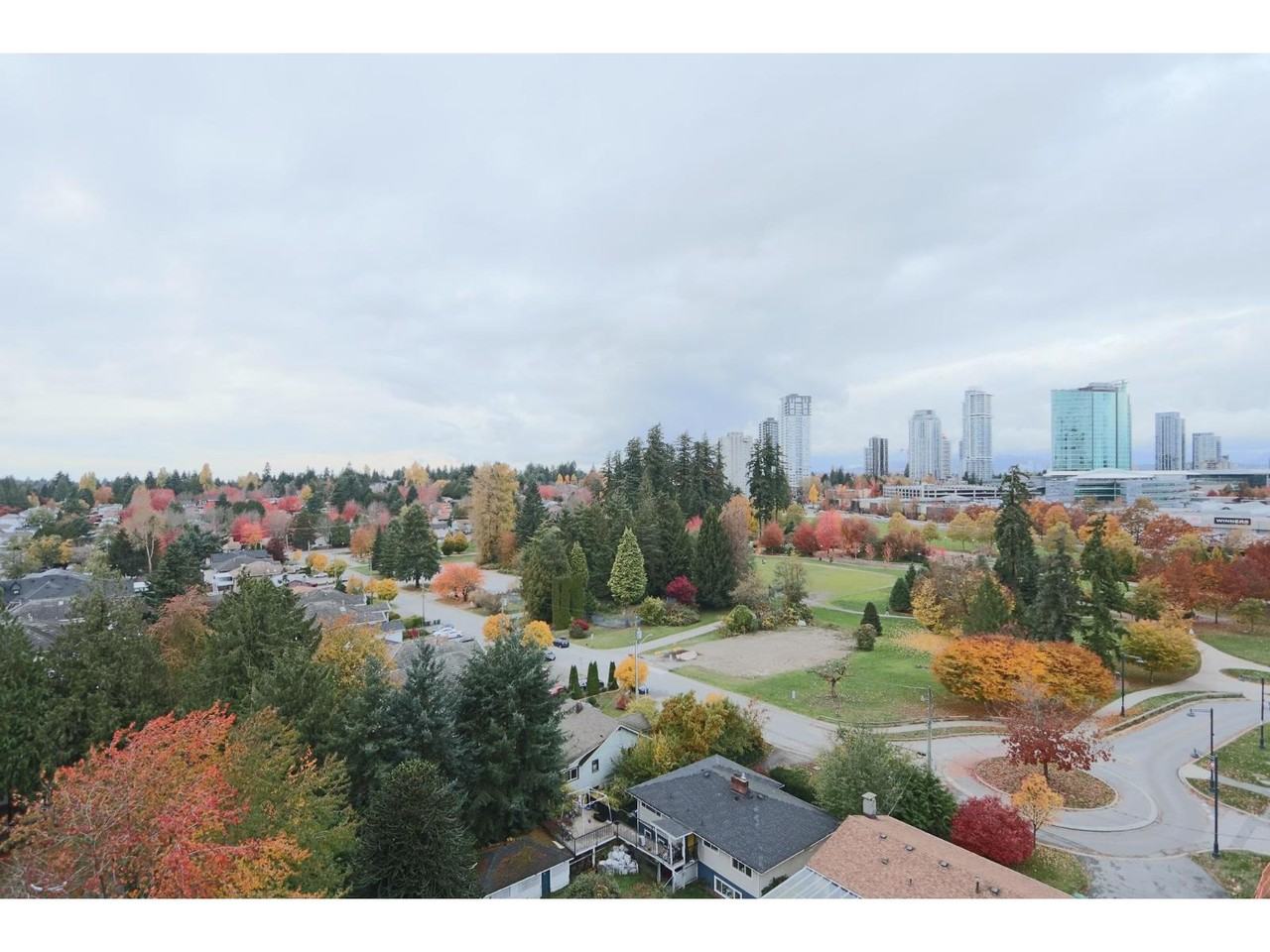 13573 98A Avenue #2211 - Photo 2 of 12