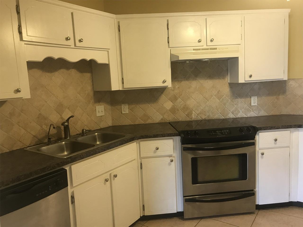 886 Darrow Ln #1 - Photo 2 of 22